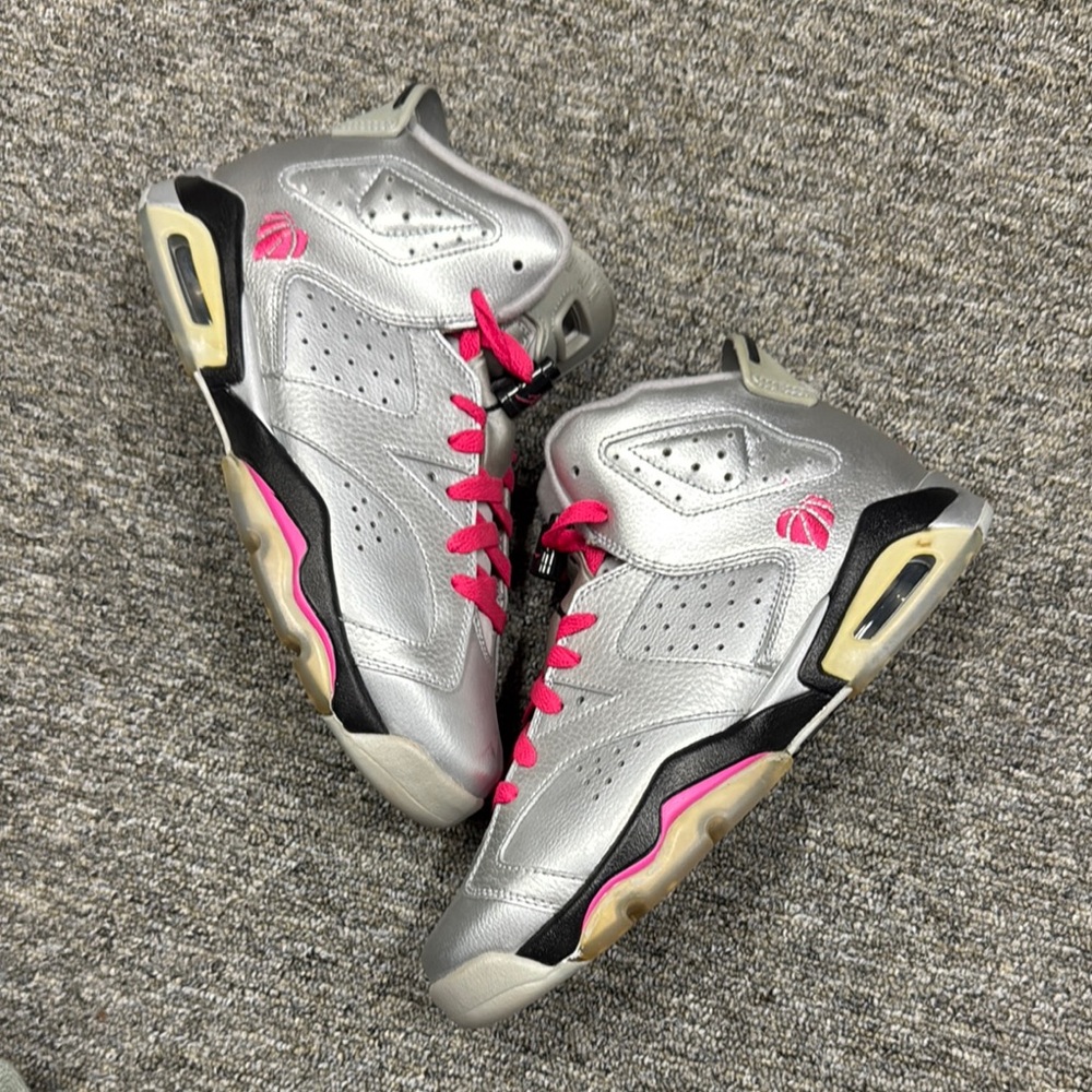 Jordan Athletic Shoes Silver and Pink